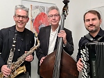 Bild vergrößern <b>Sakkoba-Trio:</b><br> Holger Lustermann (Klarinette/Saxofon), Henning Jäcke (Kontrabass), Paul Hottmann (Akkordeon)